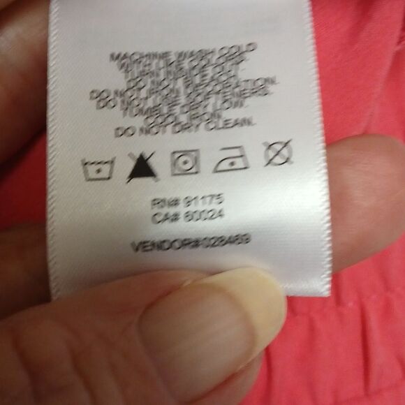 Fila Women's Pink W/RED HINT Training Shorts Dexterity Woven Short Size XL NWT - Picture 10 of 10